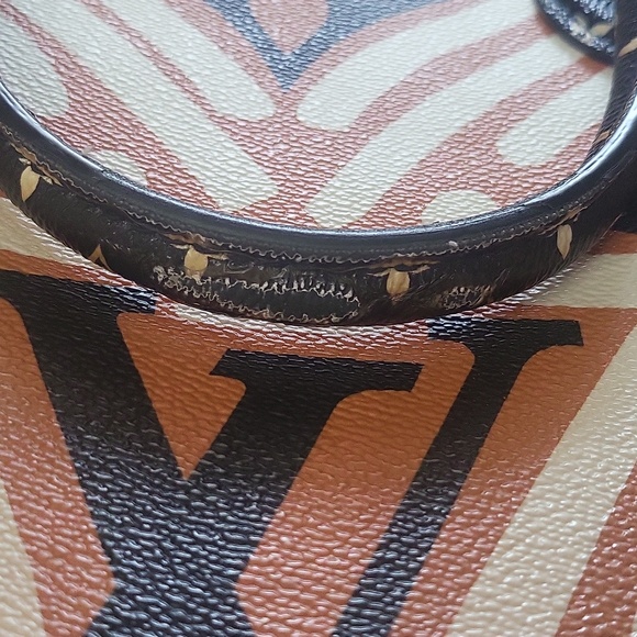 Gone**Louis Vuitton Onthego GM Crafty - Picture 10 of 12